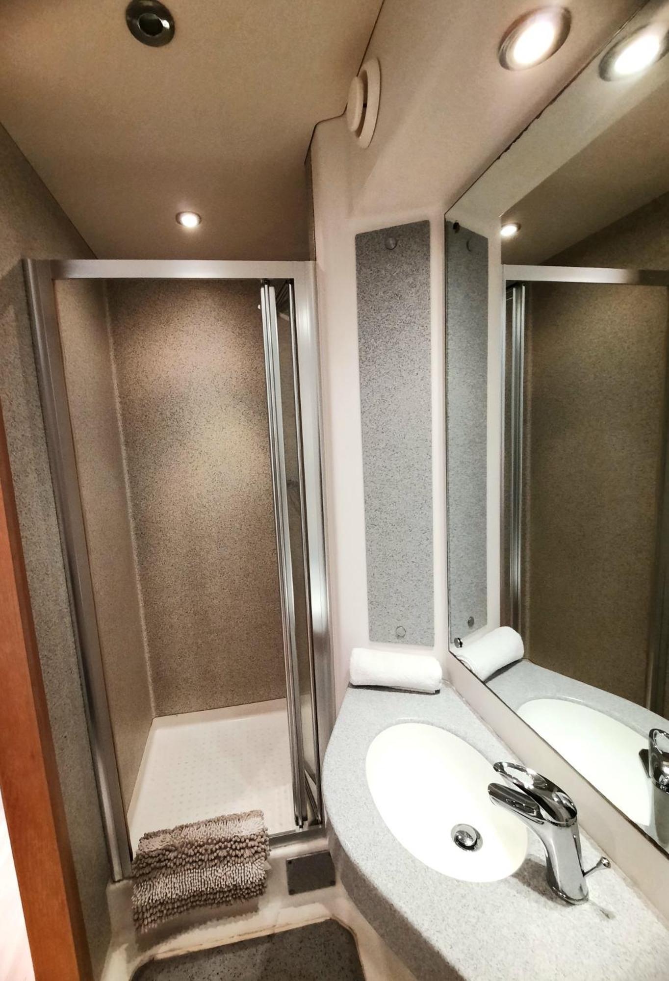 1-Bed Apartment,Leeds, Citi Space Leeds  Luaran gambar